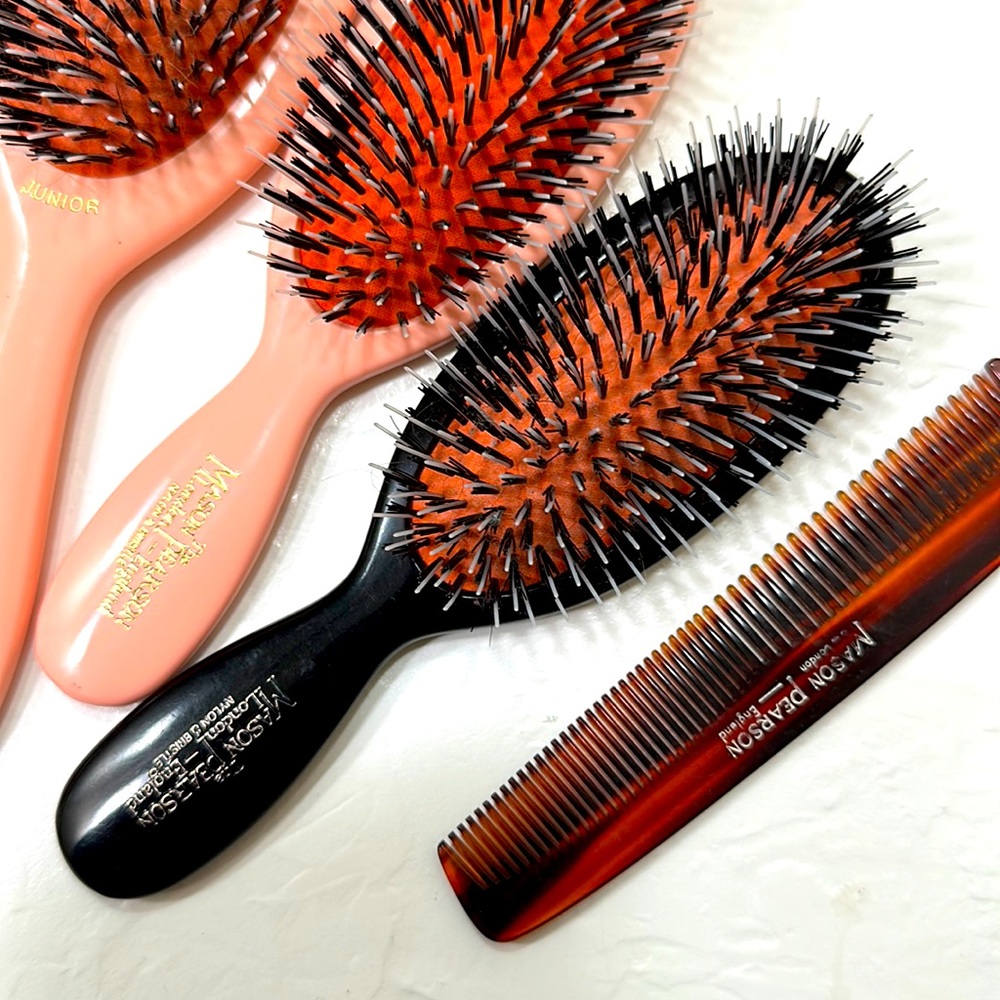 ❌SOLD❌Authentic Mason Pearson Ruby Pocket Brush Nylon & Boar mix